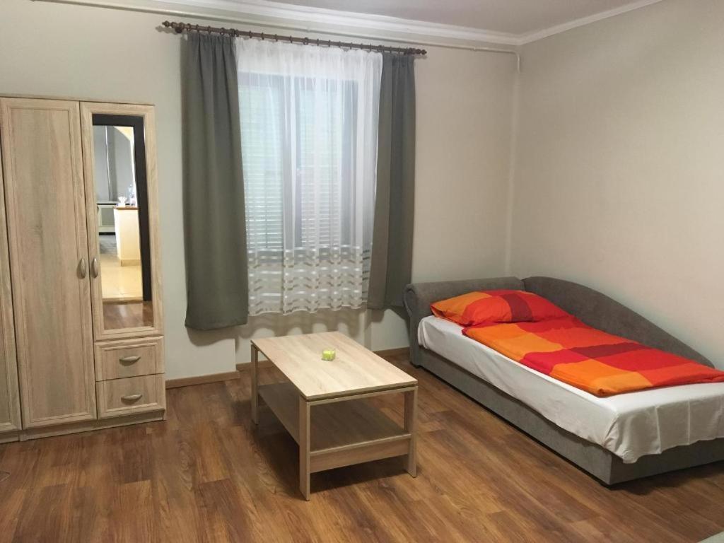 Vadaszhaz Hotel Egyhazasradoc Exterior photo
